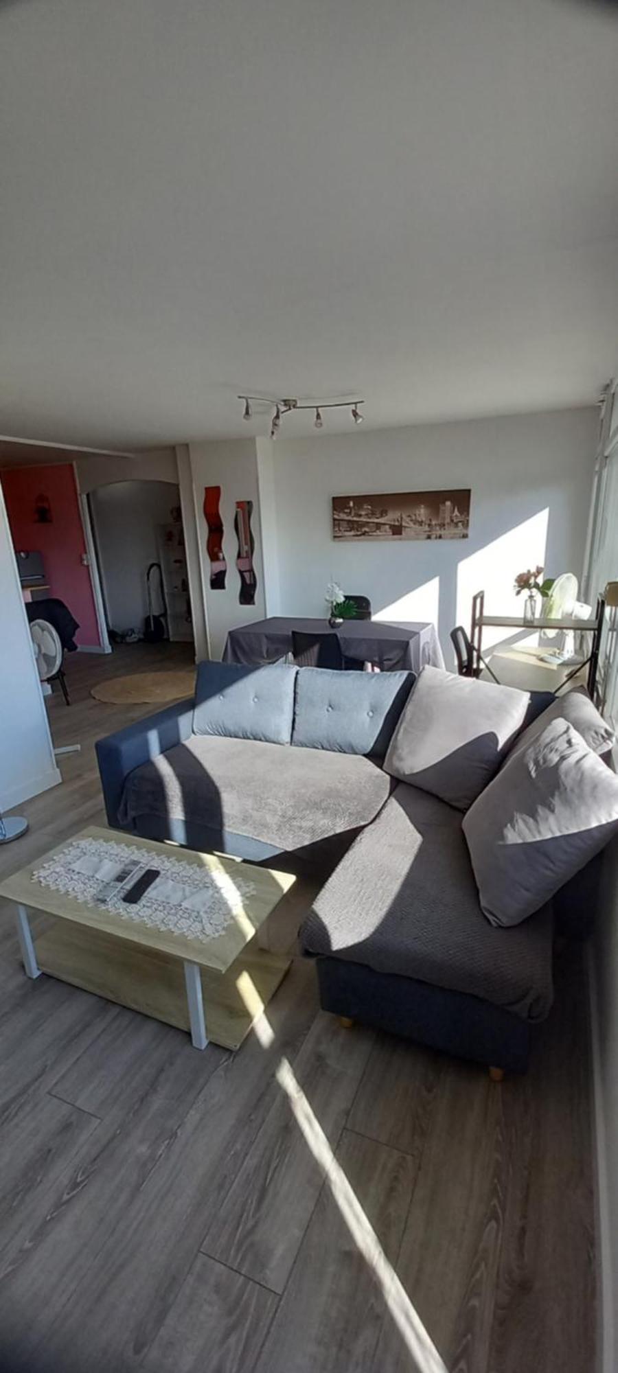 Cap Sud - 53m2- Vue Pyrenees- Hypercentre-wifi Fibre -nouvelle Literie Apartment Tarbes