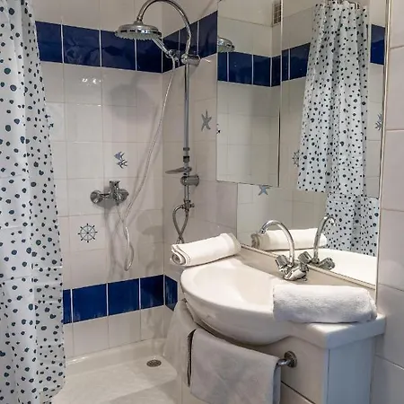 Cap Sud - 53M2- Vue Pyrenees- Hypercentre-Wifi Fibre -Nouvelle Literie Apartment Tarbes Exterior photo