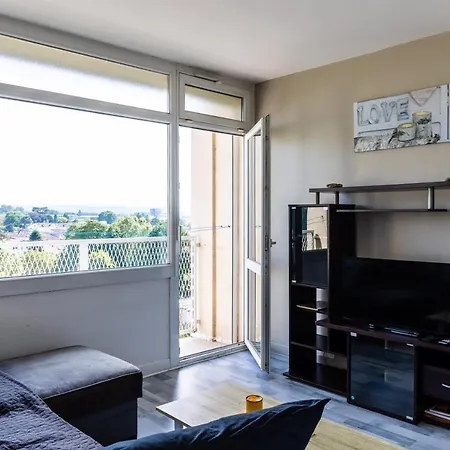 Cap Sud - 53M2- Vue Pyrenees- Hypercentre-Wifi Fibre -Nouvelle Literie Apartment Tarbes Exterior photo