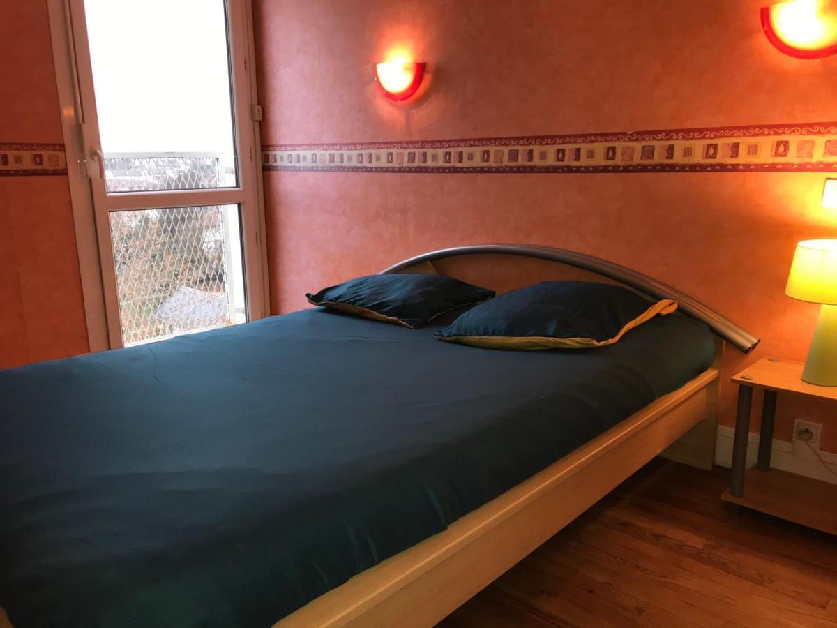 Cap Sud - 53m2- Vue Pyrenees- Hypercentre-wifi Fibre -nouvelle Literie Apartamento Tarbes